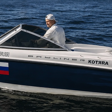 Аренда катера «КОТЯRА» с капитаном со скидкой 25%