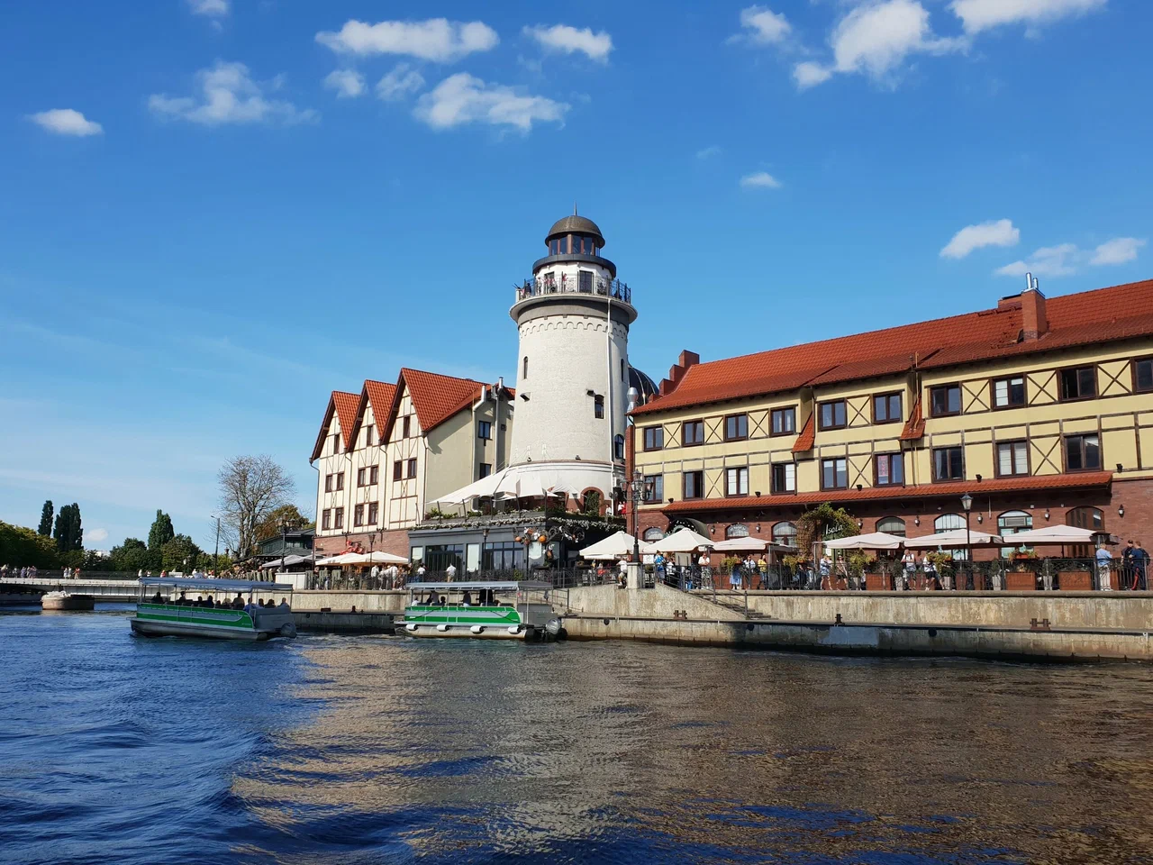 Речная прогулка по парадному Калининграду со скидкой 20%