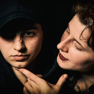 Спектакль Holden