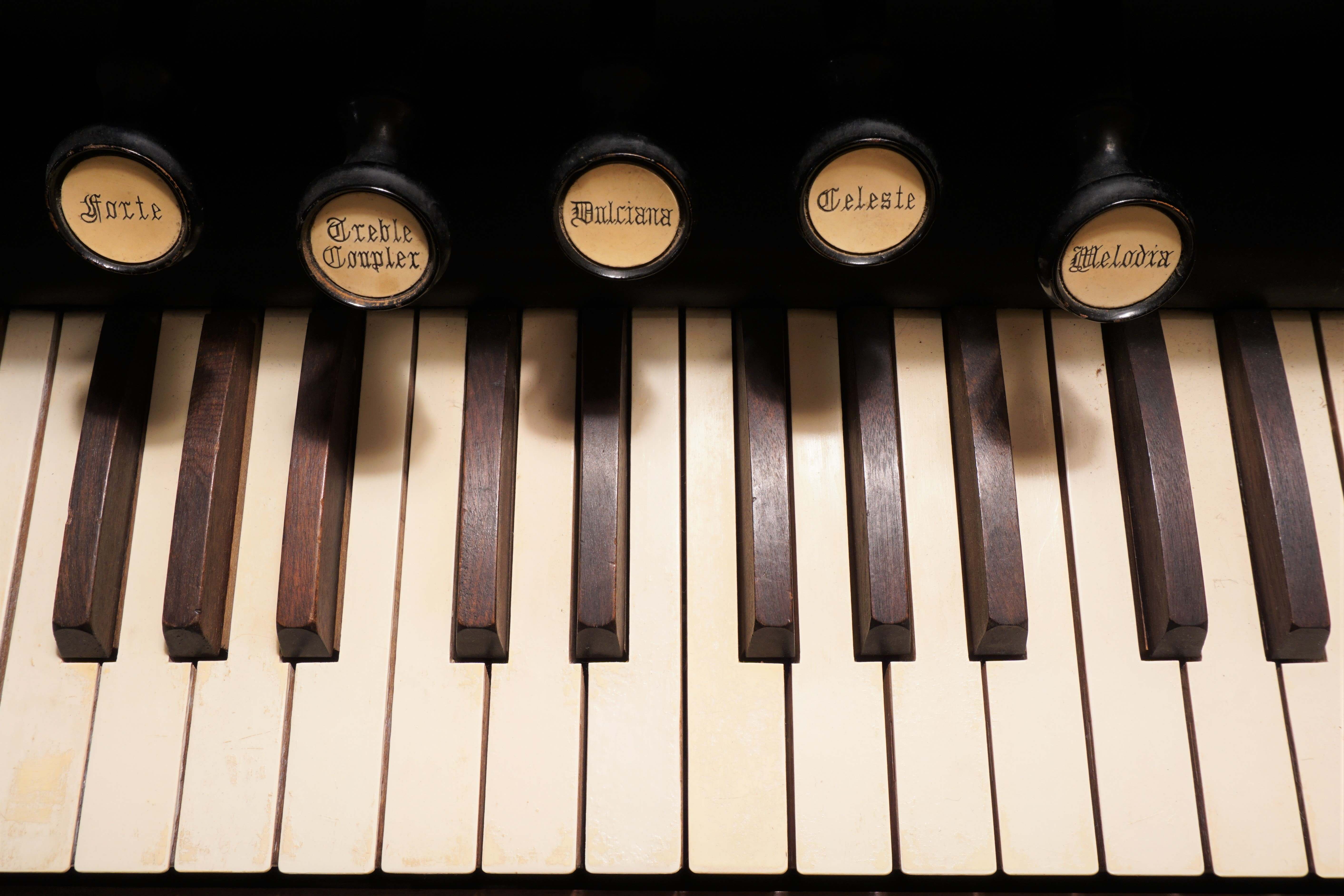 Концерт «Орган при свечах: Ave Maria и мировые шедевры» со скидкой 30%