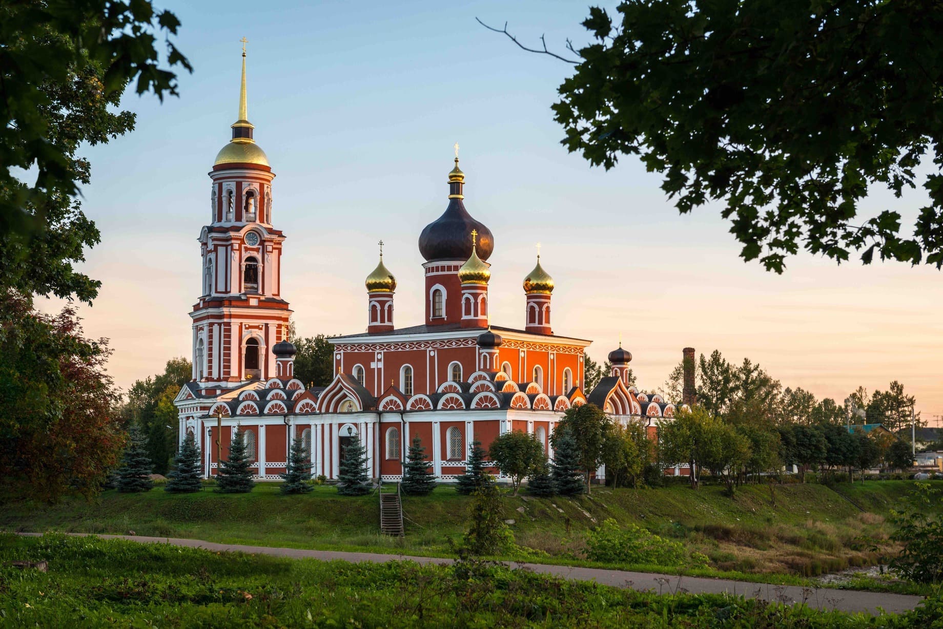 Экскурсия «Один день в Старой Руссе» Экскурсия «Один день в Старой Руссе»