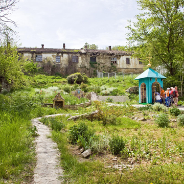 Автобусно-пешеходная экскурсия «Топловский монастырь»