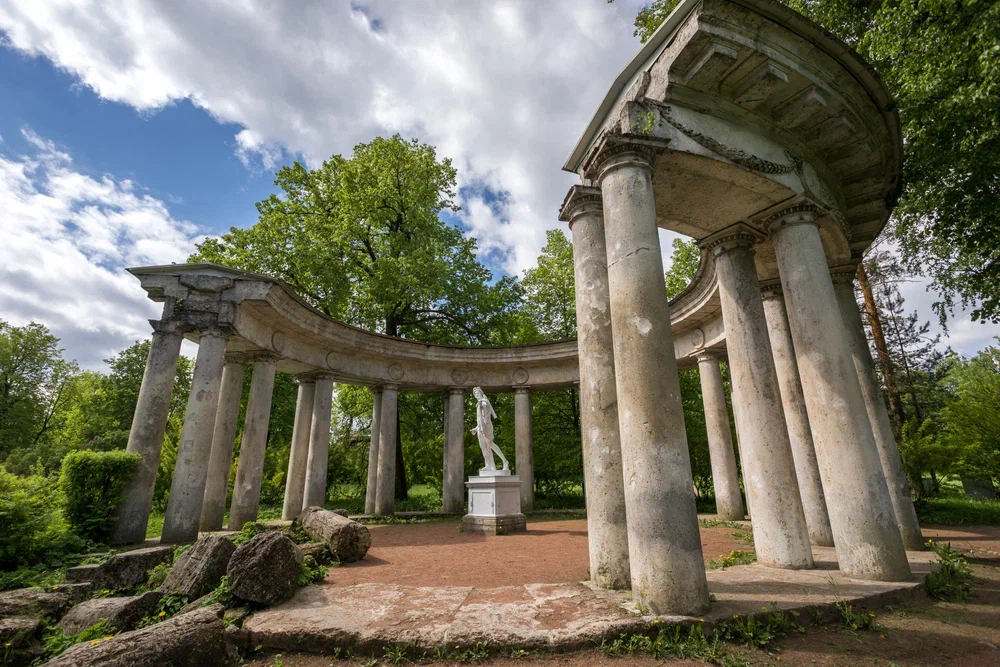 Экскурсия в Павловск с входными билетами в Павловский дворец и парк со скидкой до 48%