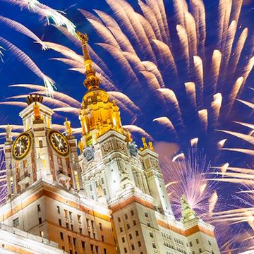 День победы с просмотром салюта на теплоходе «Столица-2»