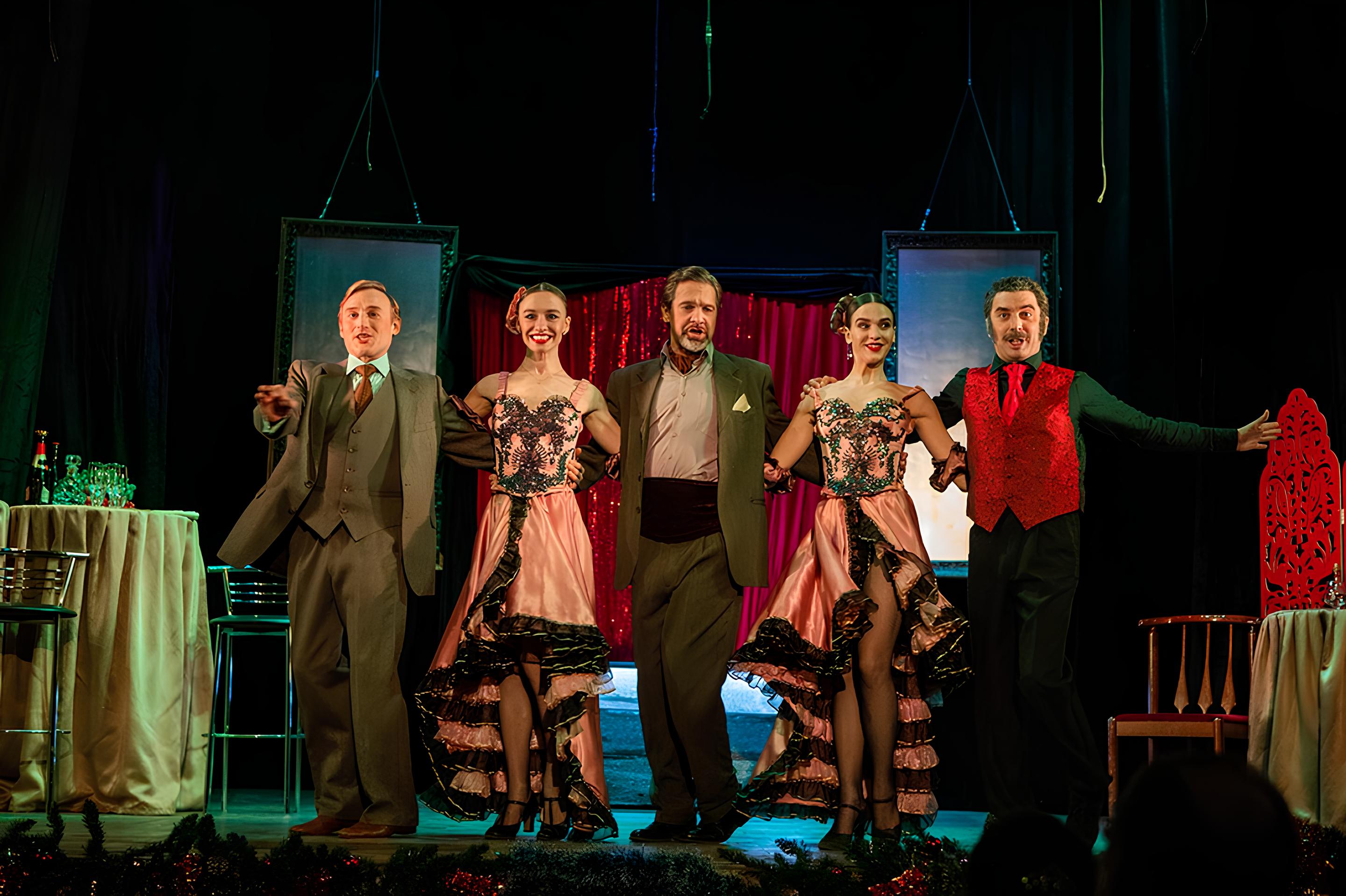 Музыкальный спектакль «Сильва» при свечах со скидкой 40%