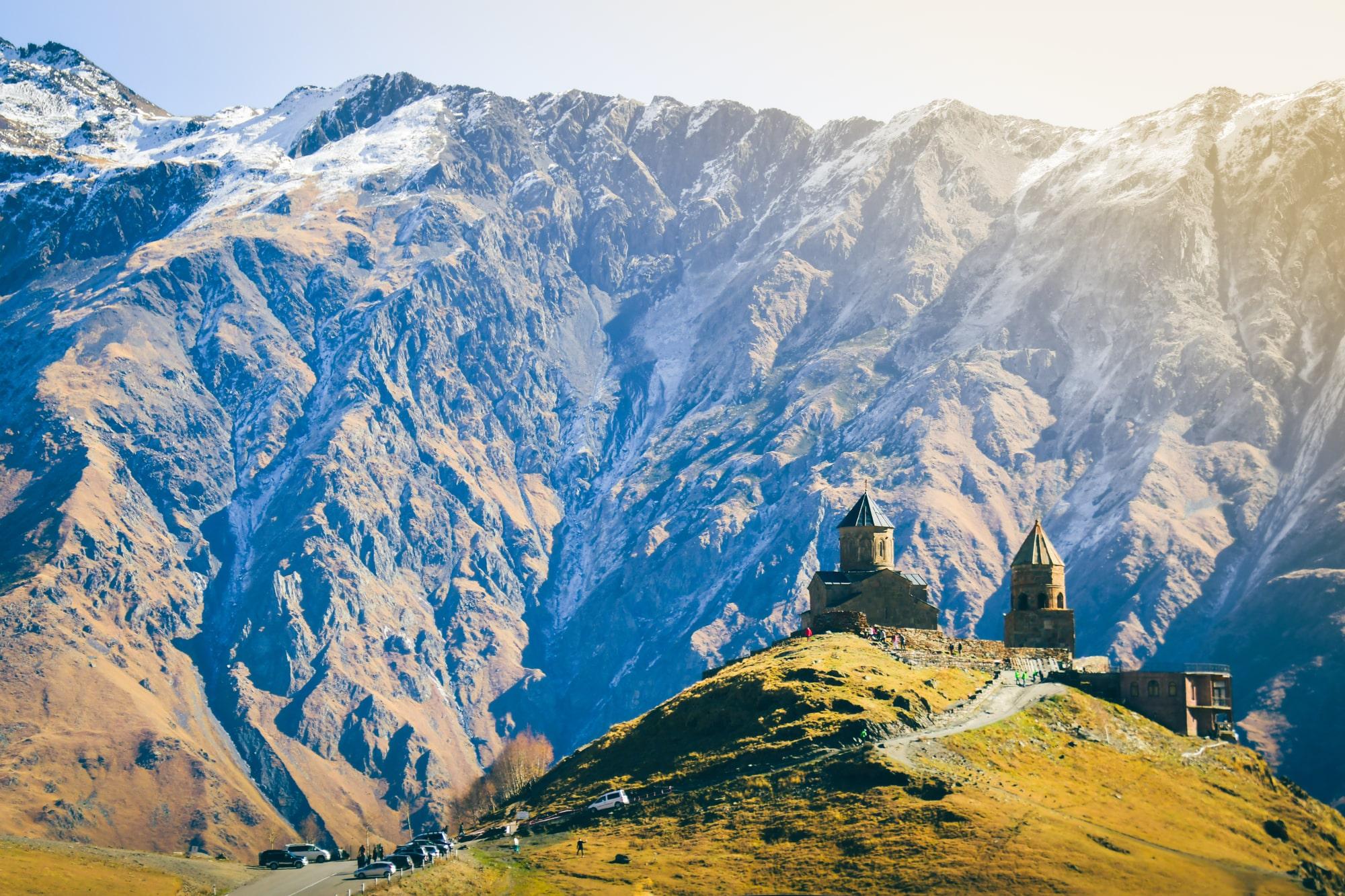 Куда поехать в апреле 2025 года: направления для отдыха без суеты в России и за рубежом