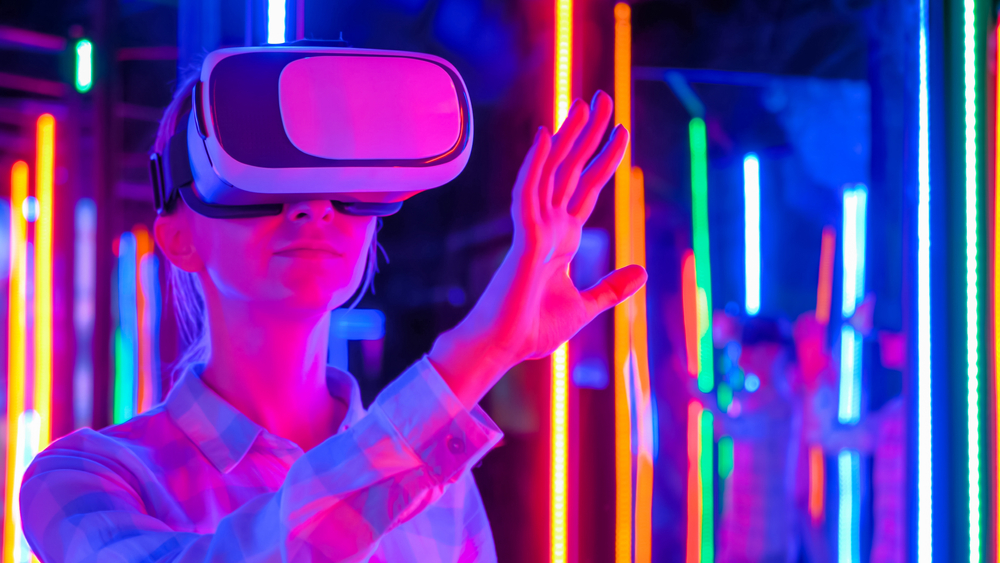 Клуб современных развлечений и искусства VR Interactive