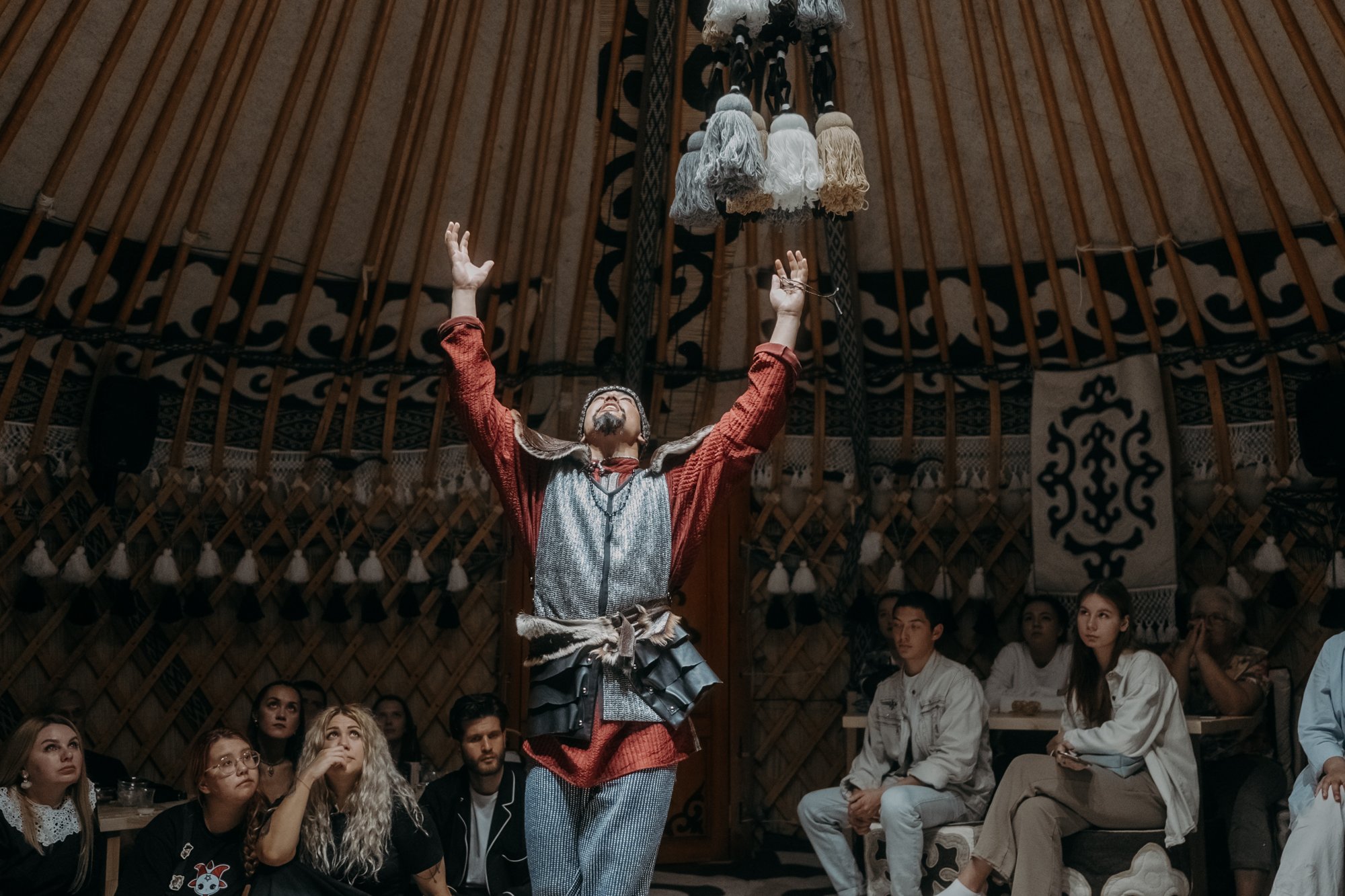 Экскурсия-спектакль в юрте «Зов предков. Мгновение Ашины» Экскурсия-спектакль в юрте «Зов предков. Мгновение Ашины» со скидкой 20%