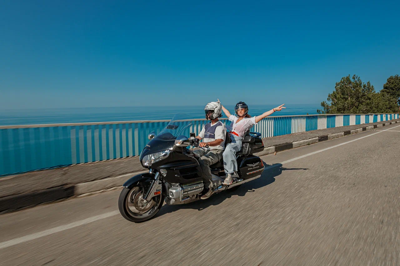 Экскурсия на мотоциклах «Озеро Рица и Новый Афон» со скидкой до 26%