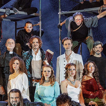 Мюзикл-шоу «Нотр-Дам-де-Пари» со скидкой до 20%