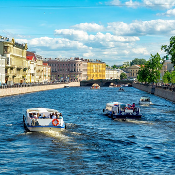 Водная экскурсия «Северная Венеция» по рекам и каналам на теплоходе со скидкой до 44%