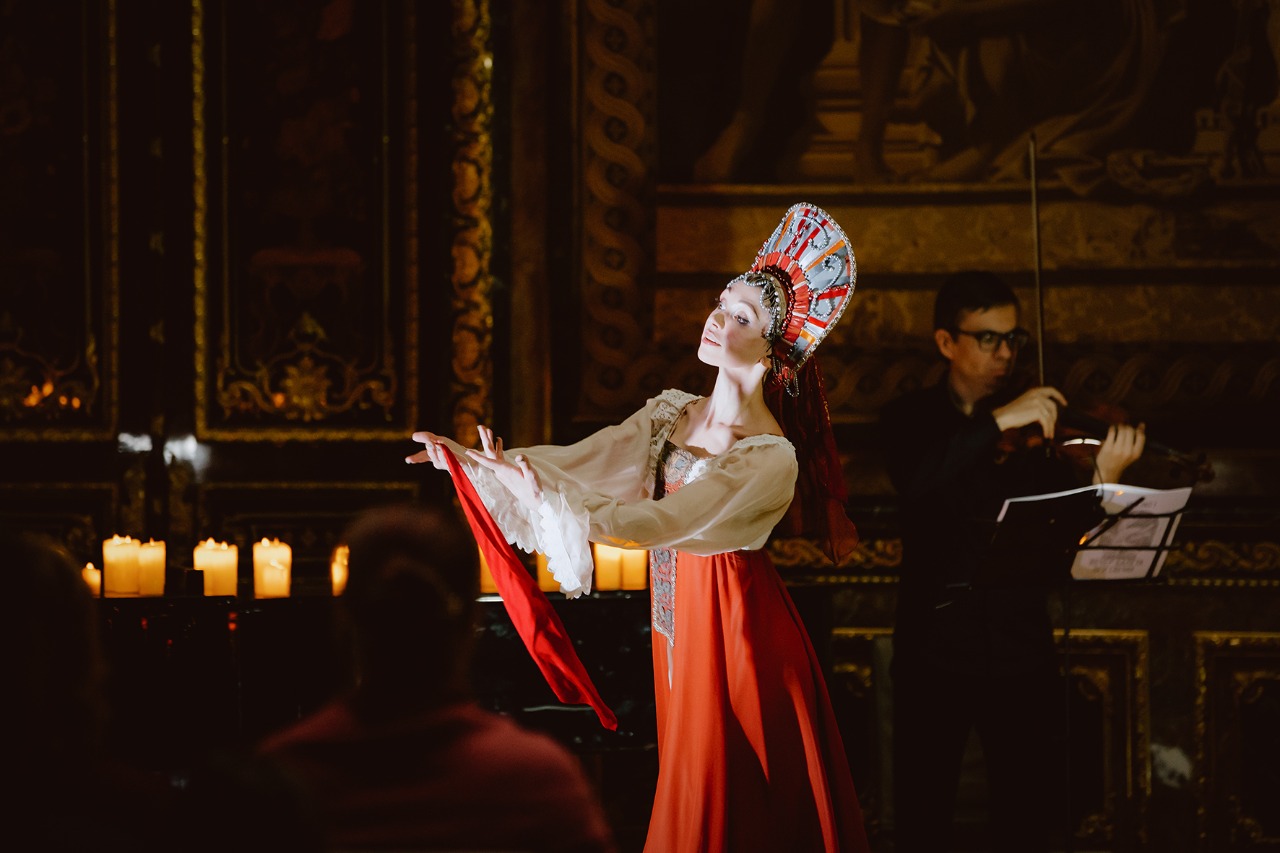 Концерт «Вечер балета при свечах» в Концертом зале на Английской набережной со скидкой 35%