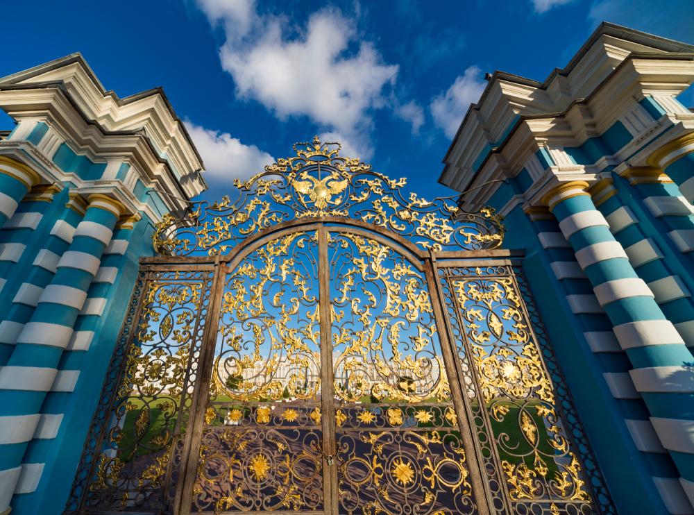 Петербургские парки закрывают на просушку