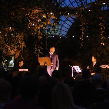 Концерт «Магия свечей. Саундтреки о любви» в Оранжерее Таврического сада со скидкой 30%