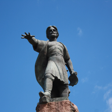 Индивидуальная обзорная экскурсия по Красноярску «Город дружен с Енисеем» с посещением смотровых площадок со скидкой 21%