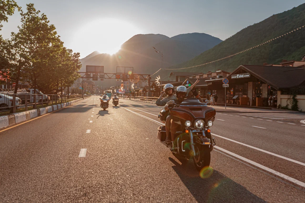 Экскурсия на мотоциклах в Красную Поляну со скидкой 23%