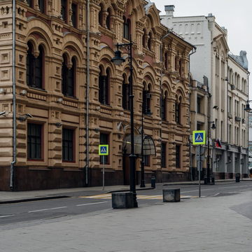 Экскурсия-квест «Булгаковская Москва, или Запрещено разговаривать с незнакомцами» со скидкой 50%