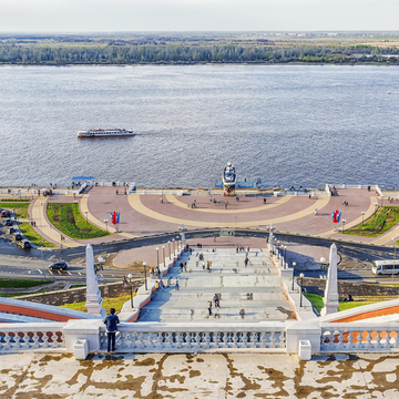 Экскурсия по улице Рождественской с теплоходной прогулкой «Рождественская сказка»