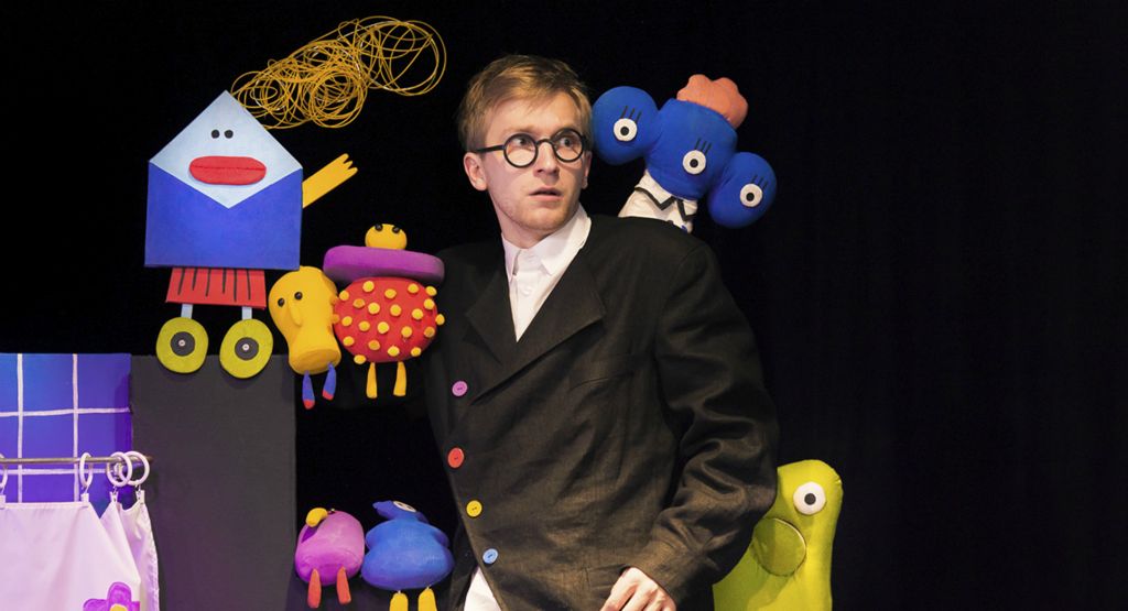 Спектакль «Домашние монстры» в Karlsson Haus