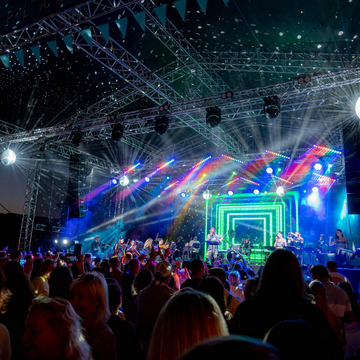 Мировые поп-хиты на крыше с симфоническим оркестром со скидкой 25%