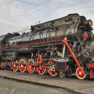 Однодневный тур «По Карелии на ретропоезде: водопады и Рускеала» со скидкой 70%