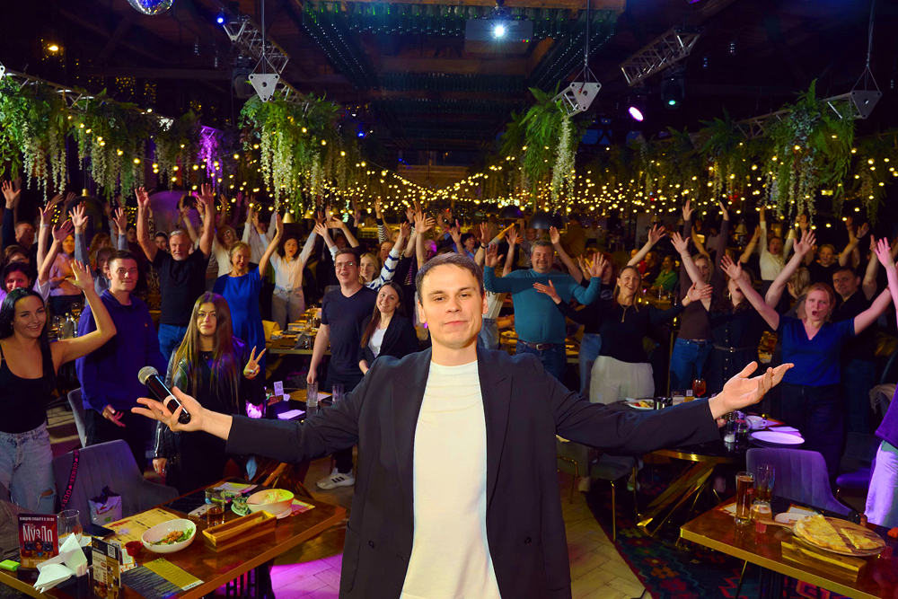 Шоу «Музыкальное лото со стендап-комиком» со скидкой 20%