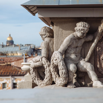 Автобусная экскурсия «Мифы и легенды Санкт-Петербурга» со скидкой до 72%