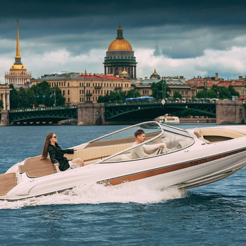 Аренда катера в Петербурге
