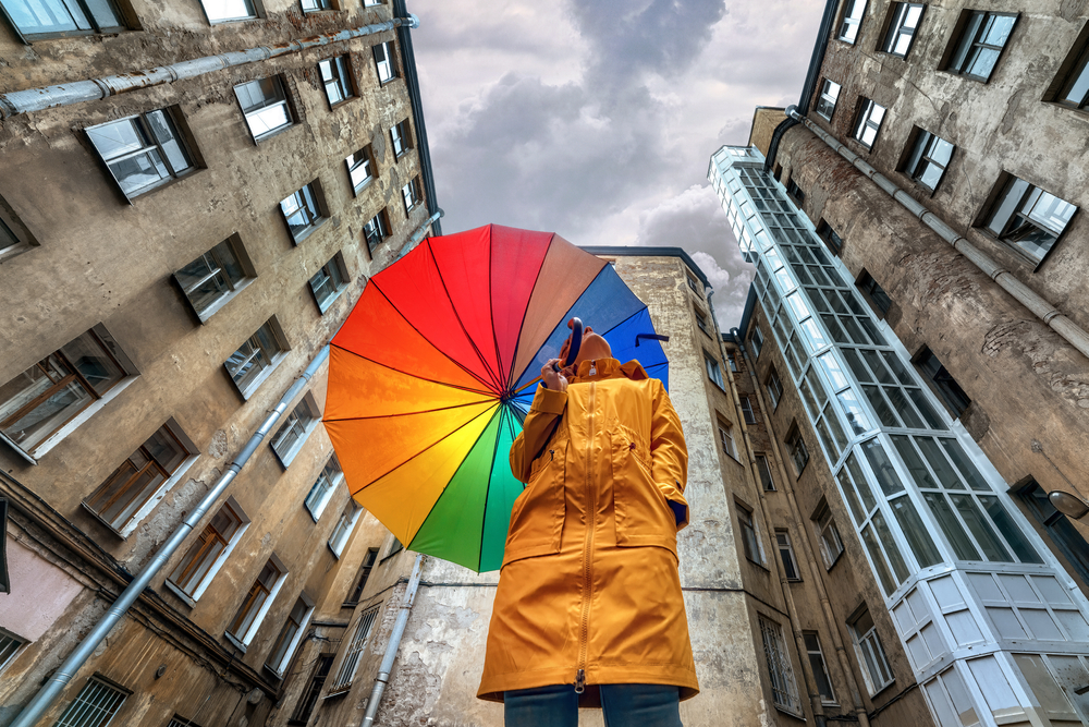 «О, это был прохладный день в чудесном городе Петровом»: чем заняться в Петербурге в непогоду