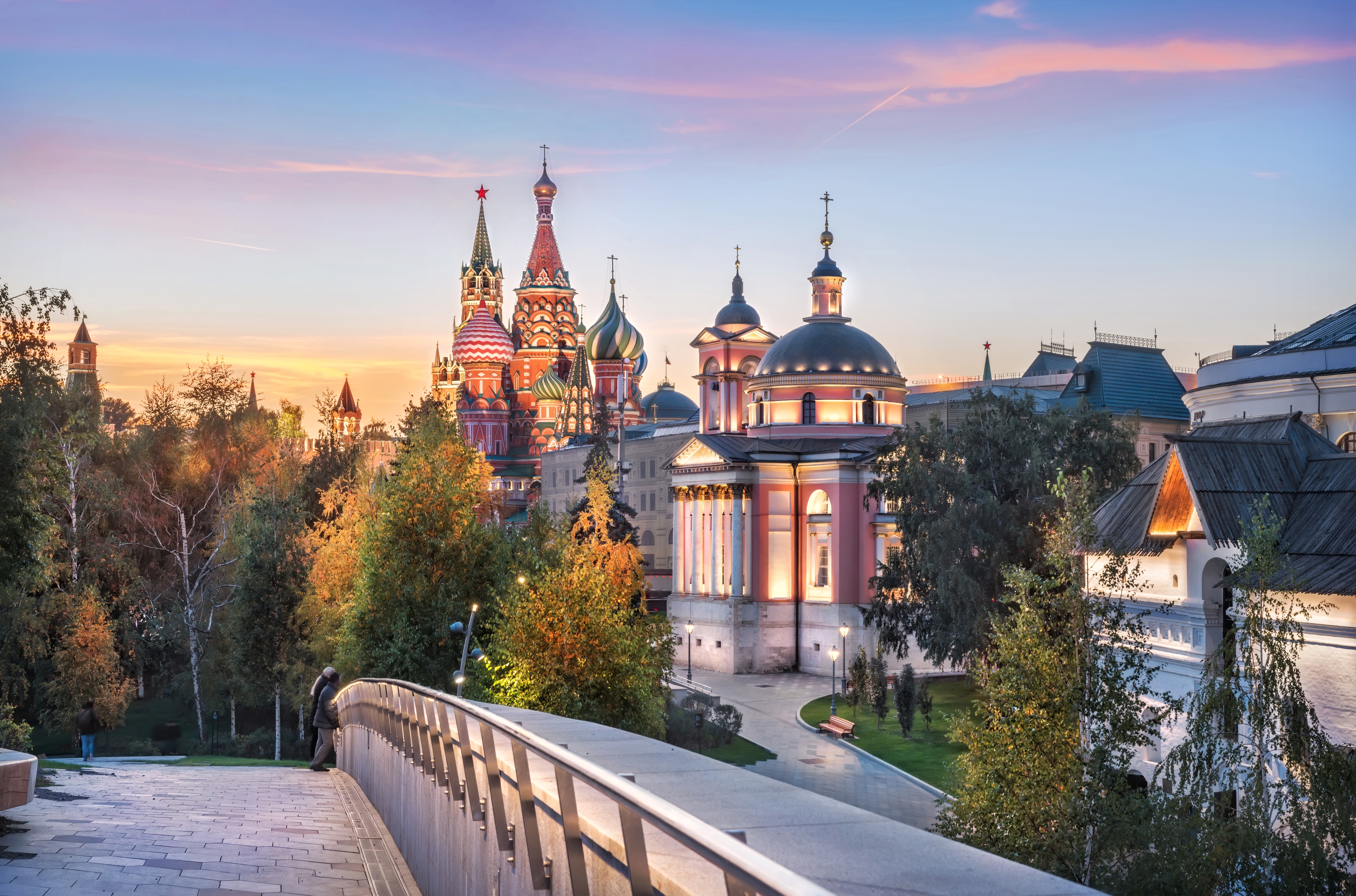 Пешеходная экскурсия «Легенды и мистика спящего города» со  скидкой 20%