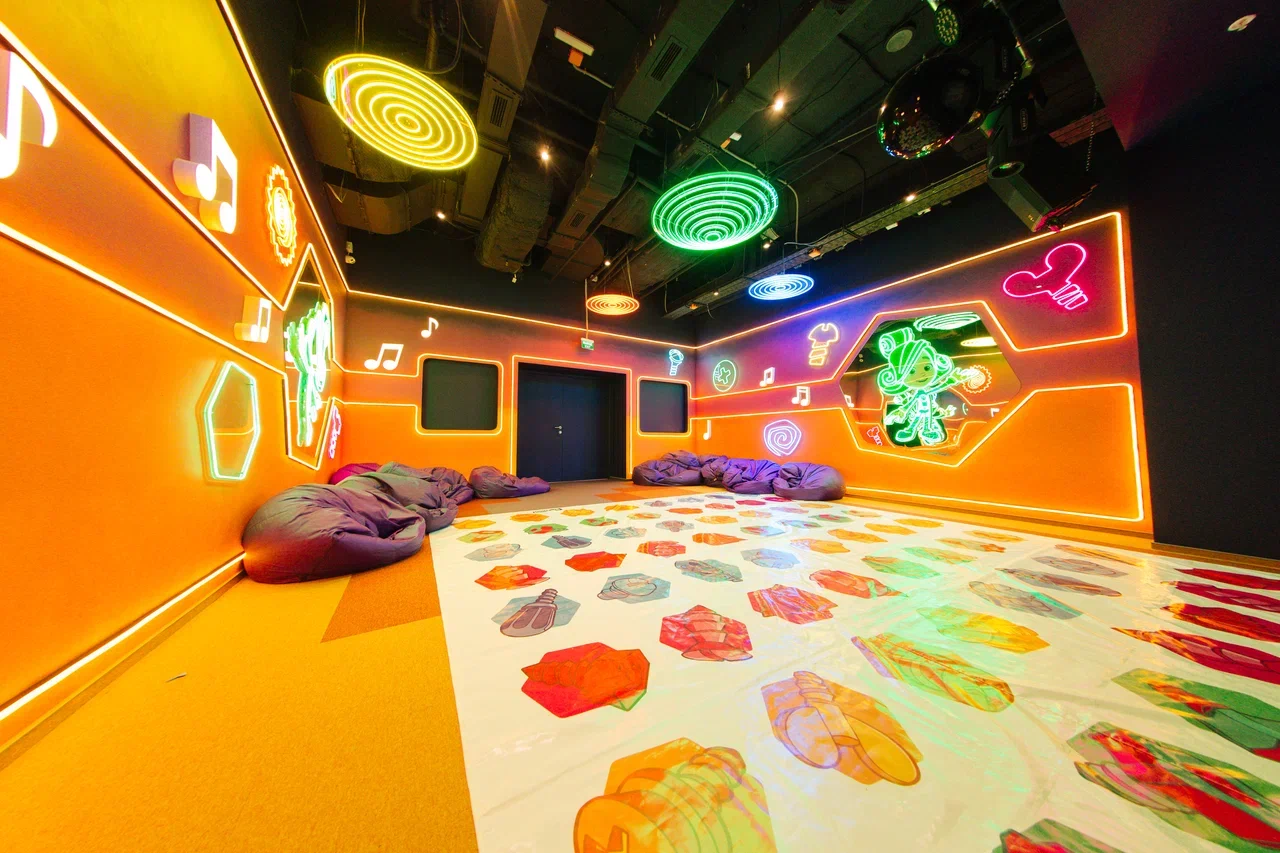 День развлечений в семейном парке «ФиксиПарк» в «Центральном детском магазине на Лубянке» со скидкой до 40%