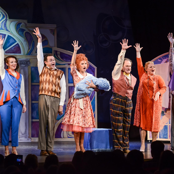 Музыкальная комедия «Просто бэби, или Любовь по-французски» с Семёном Стругачёвым со скидкой до 33%