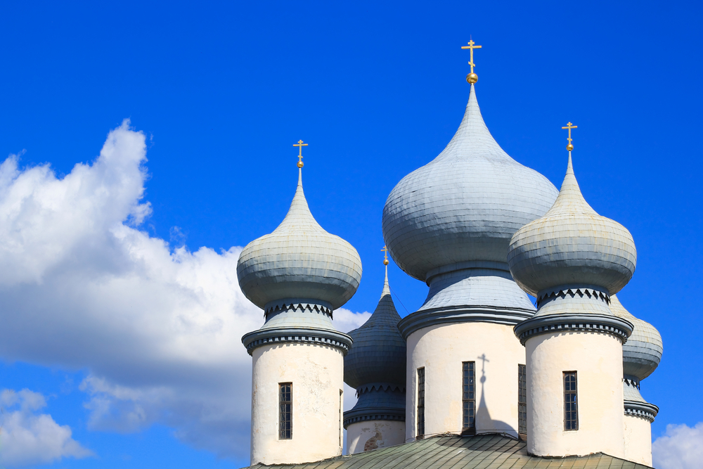 Автобусная экскурсия «Тихвинские монастыри: символ несокрушимой веры» Автобусная экскурсия «Тихвинские монастыри: символ несокрушимой веры» со скидкой 38%