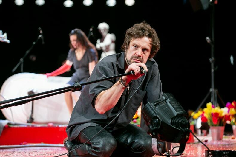 Спектакль The Demons в Театре им. Ленсовета