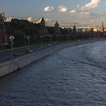 Выпускной вечер на комфортабельном теплоходе «Прага» с банкетом