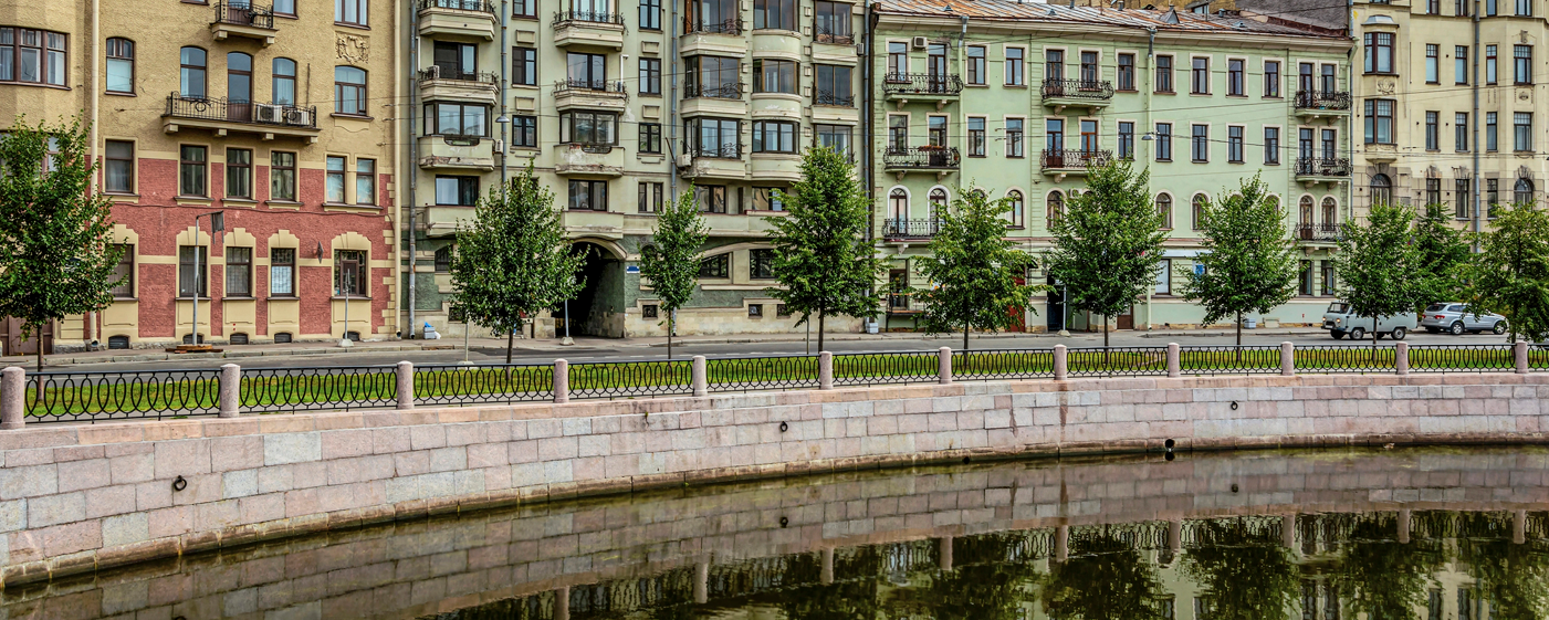 Набережная реки Карповки