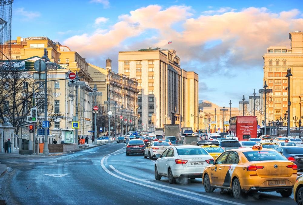 Курьеров в Москве обяжут сдавать тест на знание ПДД