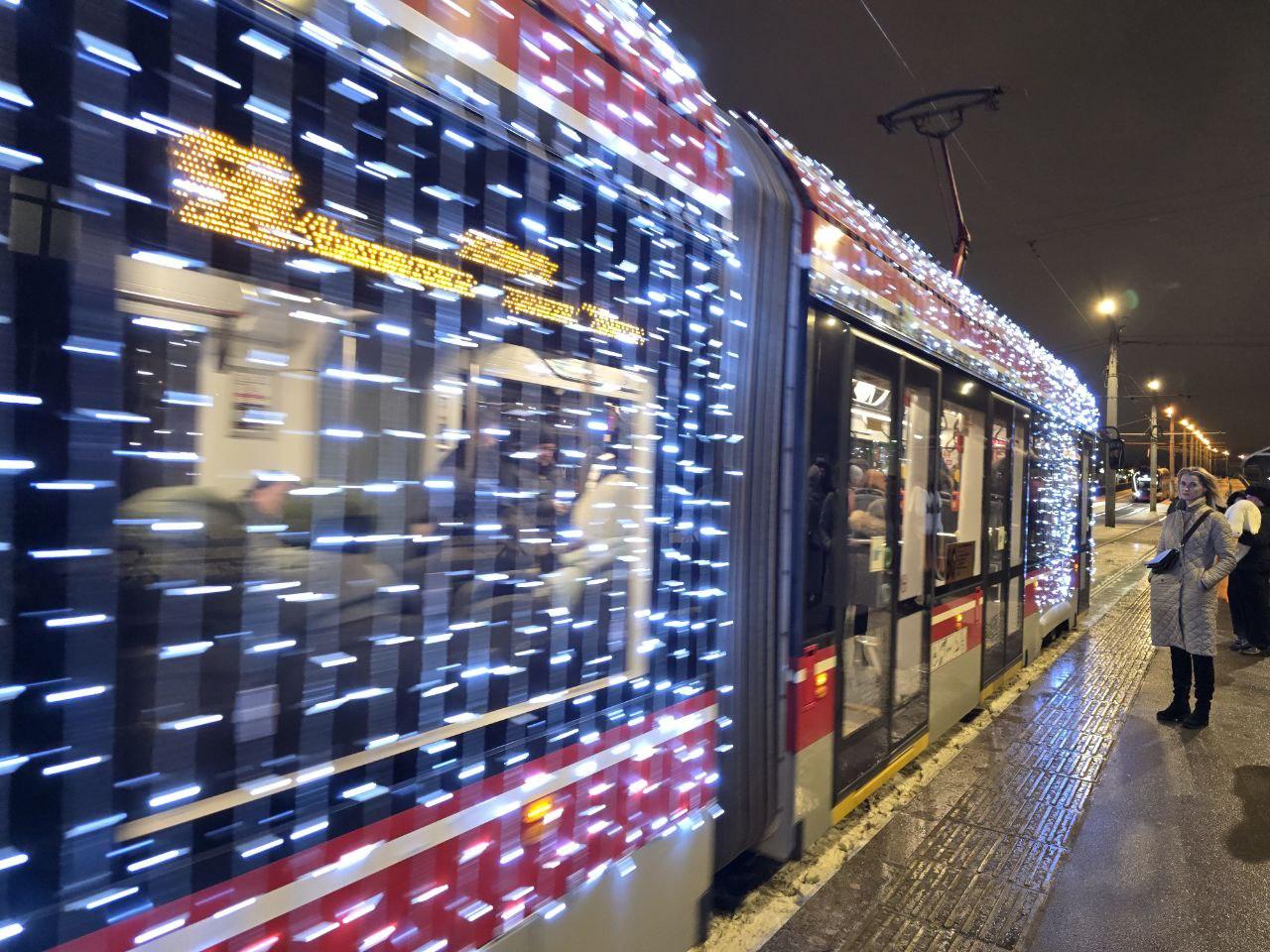 Как работает метро и транспорт Петербурга в Рождество 6-7 января 2026