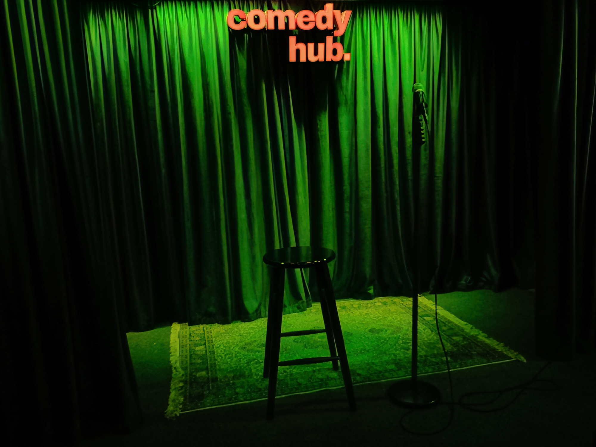 Клуб «Камеди Хаб» (Comedy Hub Club)