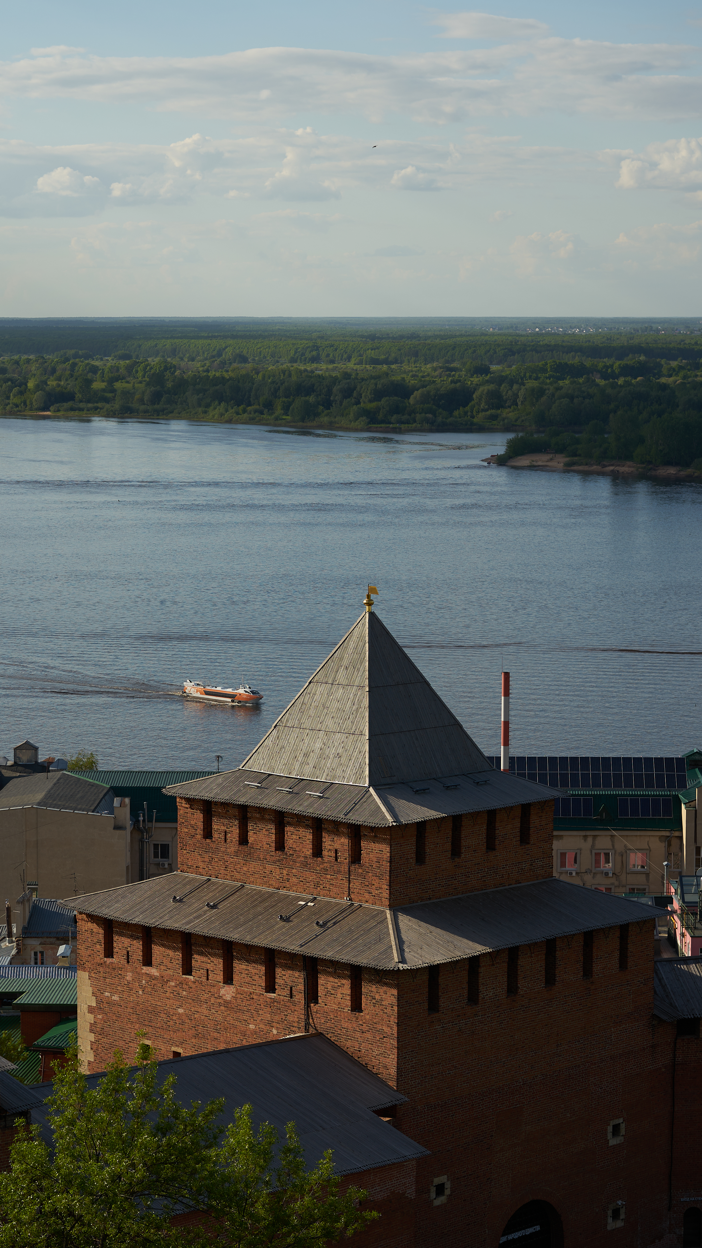 Экскурсионный рейс «Город Горький»