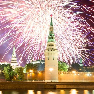 День победы с просмотром городского салюта на теплоходе «Столица-1»