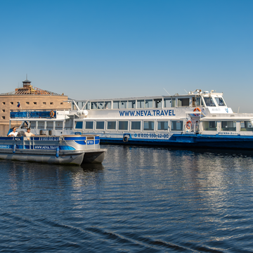 Водная прогулка «Форты Кронштадта»
