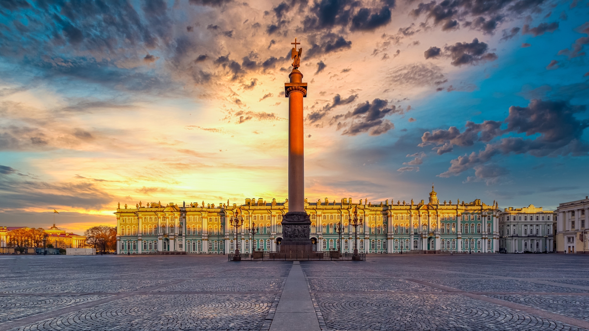 Дворцовая площадь