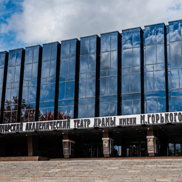 Пешеходная экскурсия «Путешествие во времени — улица Светланская» Пешеходная экскурсия «Путешествие во времени — улица Светланская»