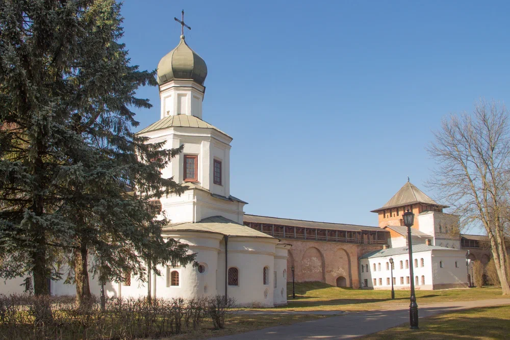 Однодневный тур «Великий Новгород — истоки Руси» со скидкой до 27%