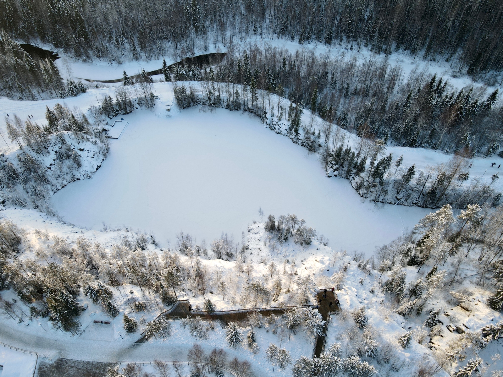 Новогодний тур на 3 дня: «Рускеала, Сортавала, Дед Мороз» со скидкой 20%