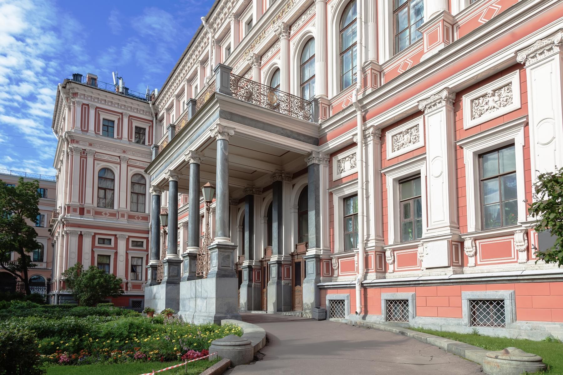 Николаевский дворец в Петербурге