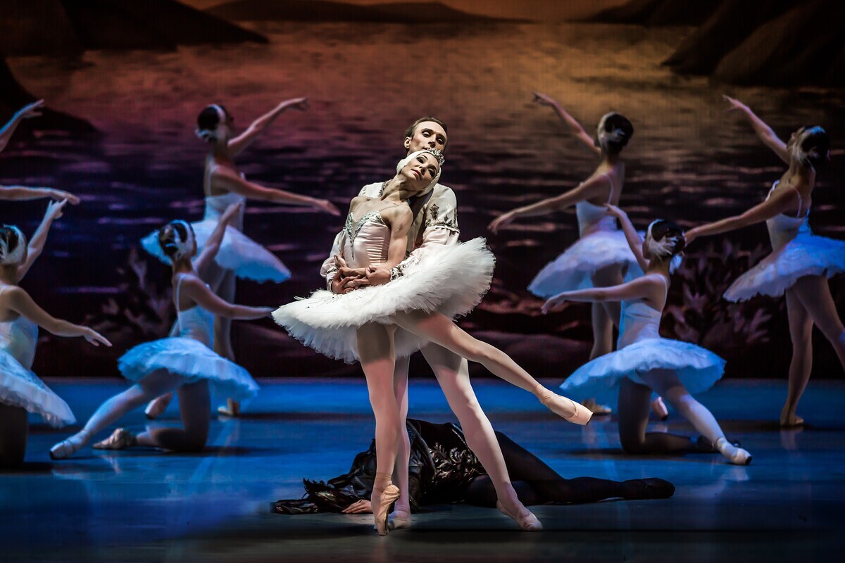 Балет «Лебединое озеро» в Эрмитажном театре