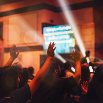 Концерт «Хиты Италии на корабле» со скидкой 30%