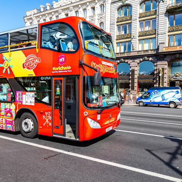 Обзорная экскурсия по Санкт-Петербургу на двухэтажном автобусе City Sightseeing